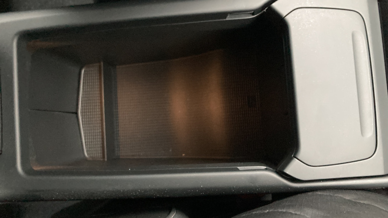 Volvo Xc40 2.0 B4P Inscription Pro 5dr Auto Petrol Estate